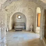 Semesterbostad I Trulli Del Vagabondo - Complex Of Trulli With Private Pool *